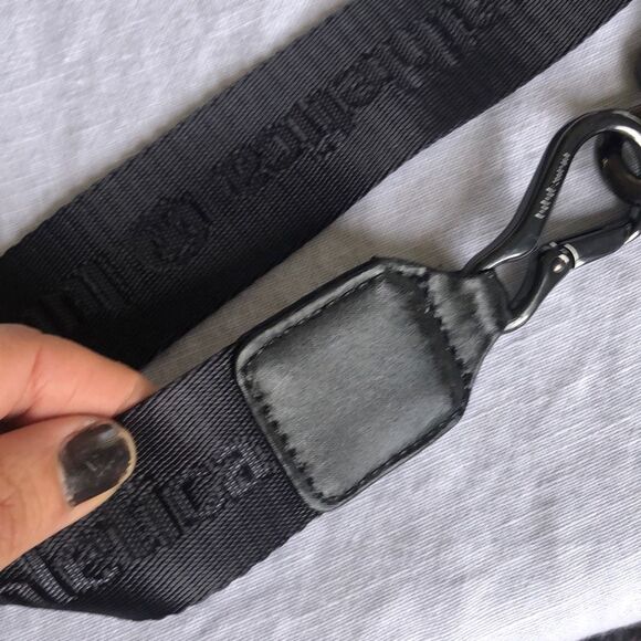 Lululemon black belt one size￼ unisex main image 7